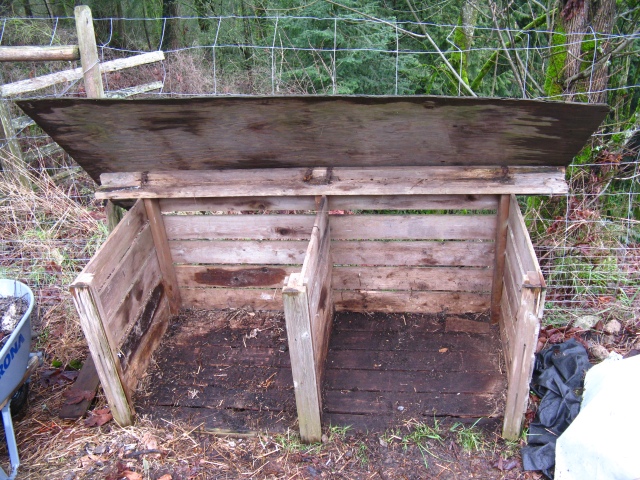 How To Pick the Right Compost Bin